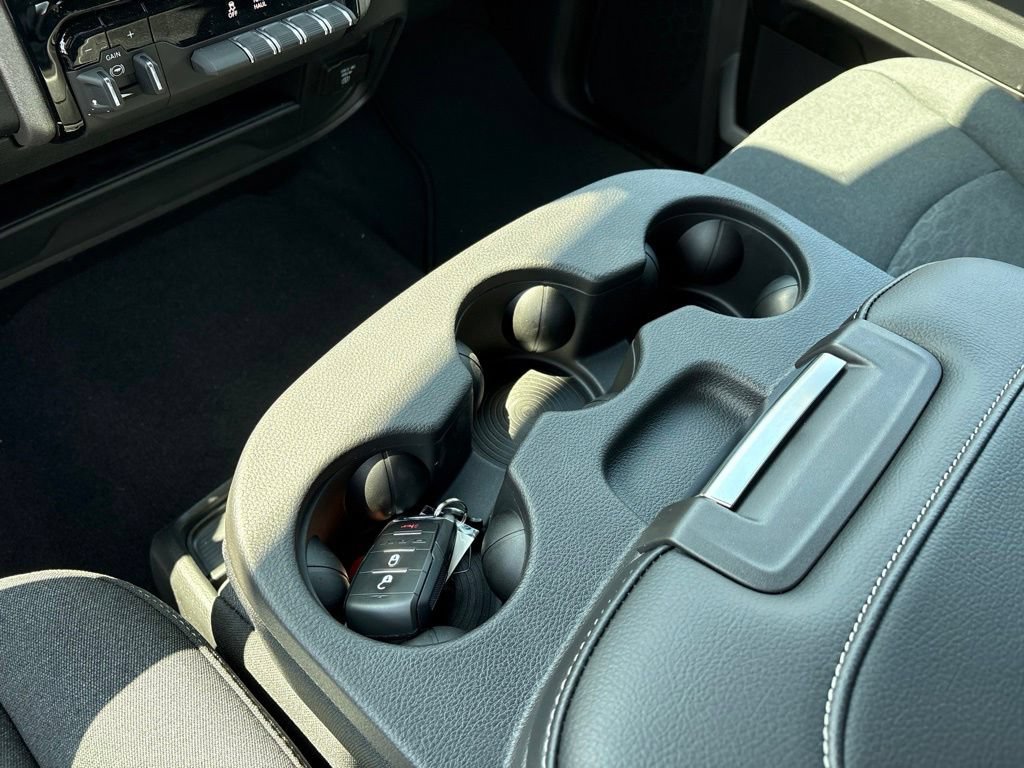 New 2026 RAM 2500 Tradesman AWD/4WD image 28