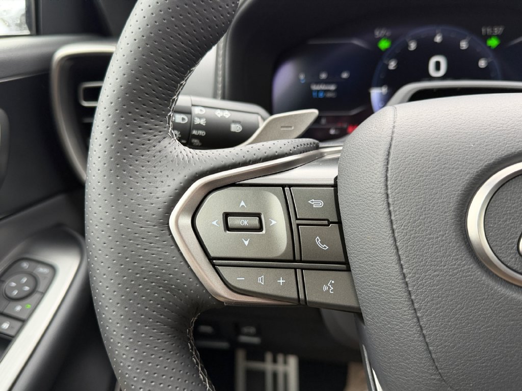 New 2026 Lexus IS 350 F Sport w/ Handling Package AWD/4WD image 18