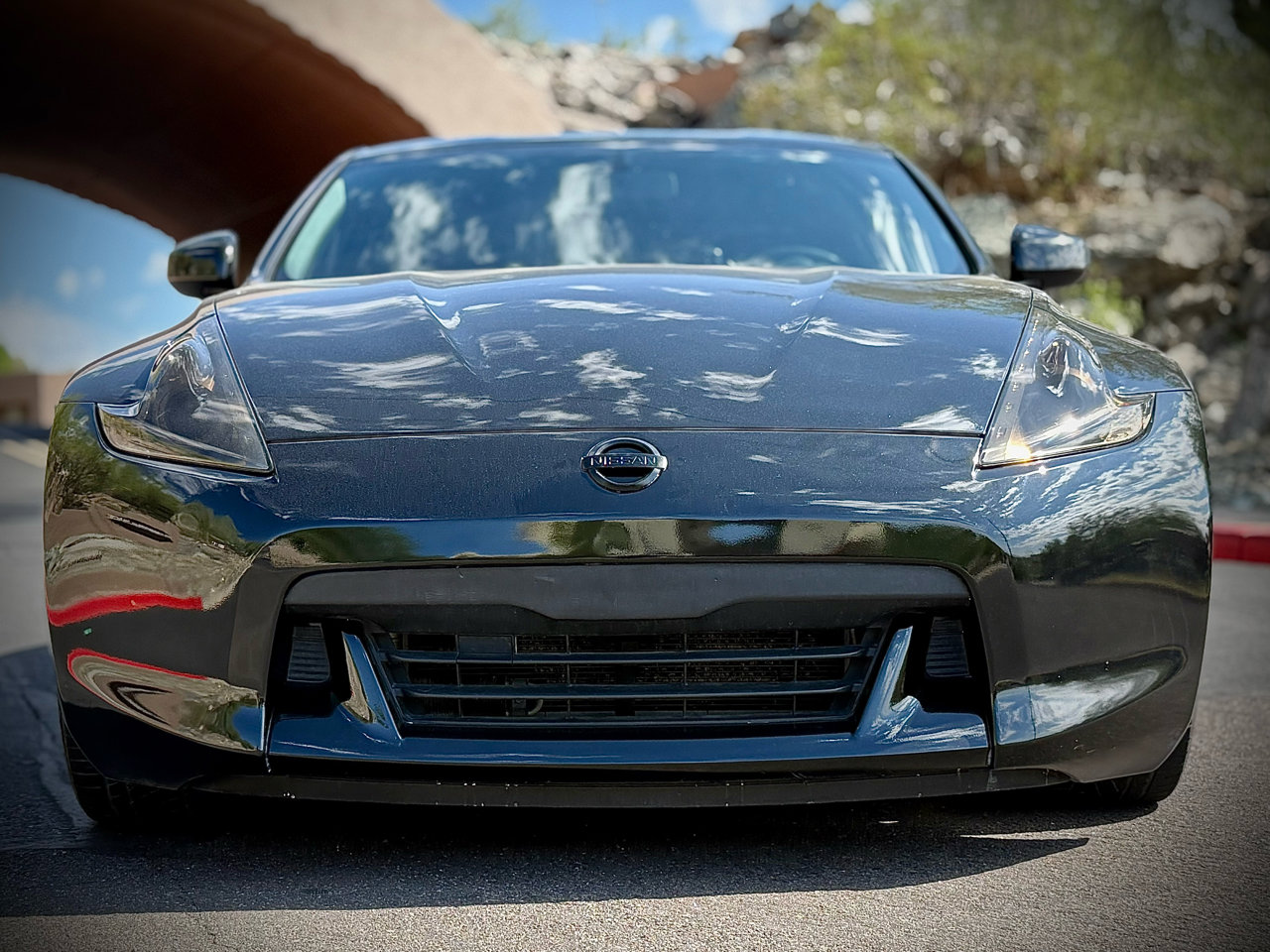 Used 2011 Nissan 370Z Touring w/ Sport Pkg image 13