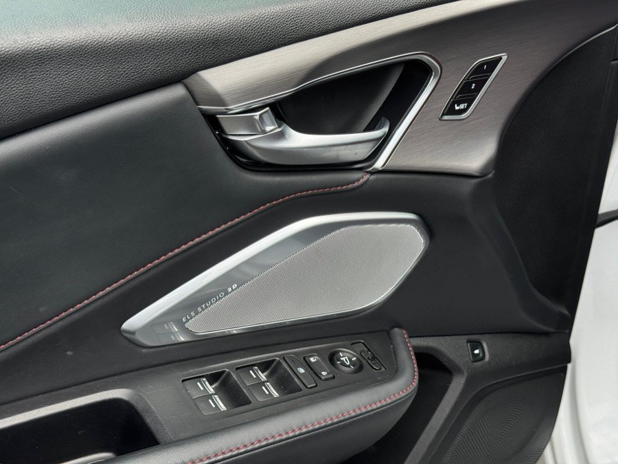 Used 2021 Acura RDX SH-AWD w/ A-Spec & Advance Pkg image 23