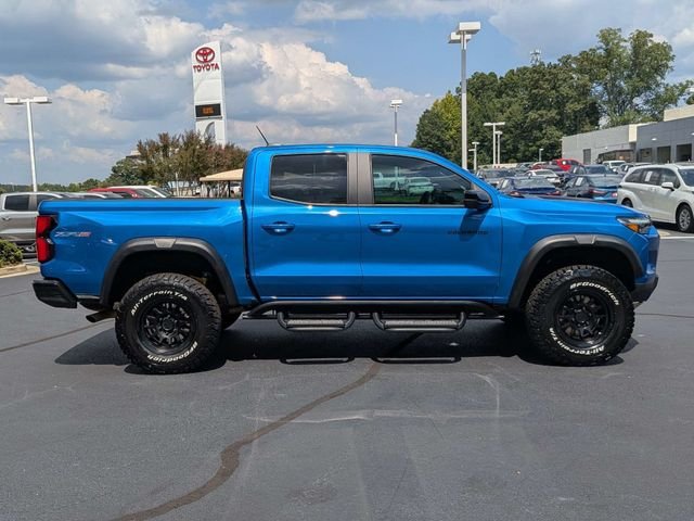 Used 2024 Chevrolet Colorado ZR2 w/ Technology Package AWD/4WD image 8