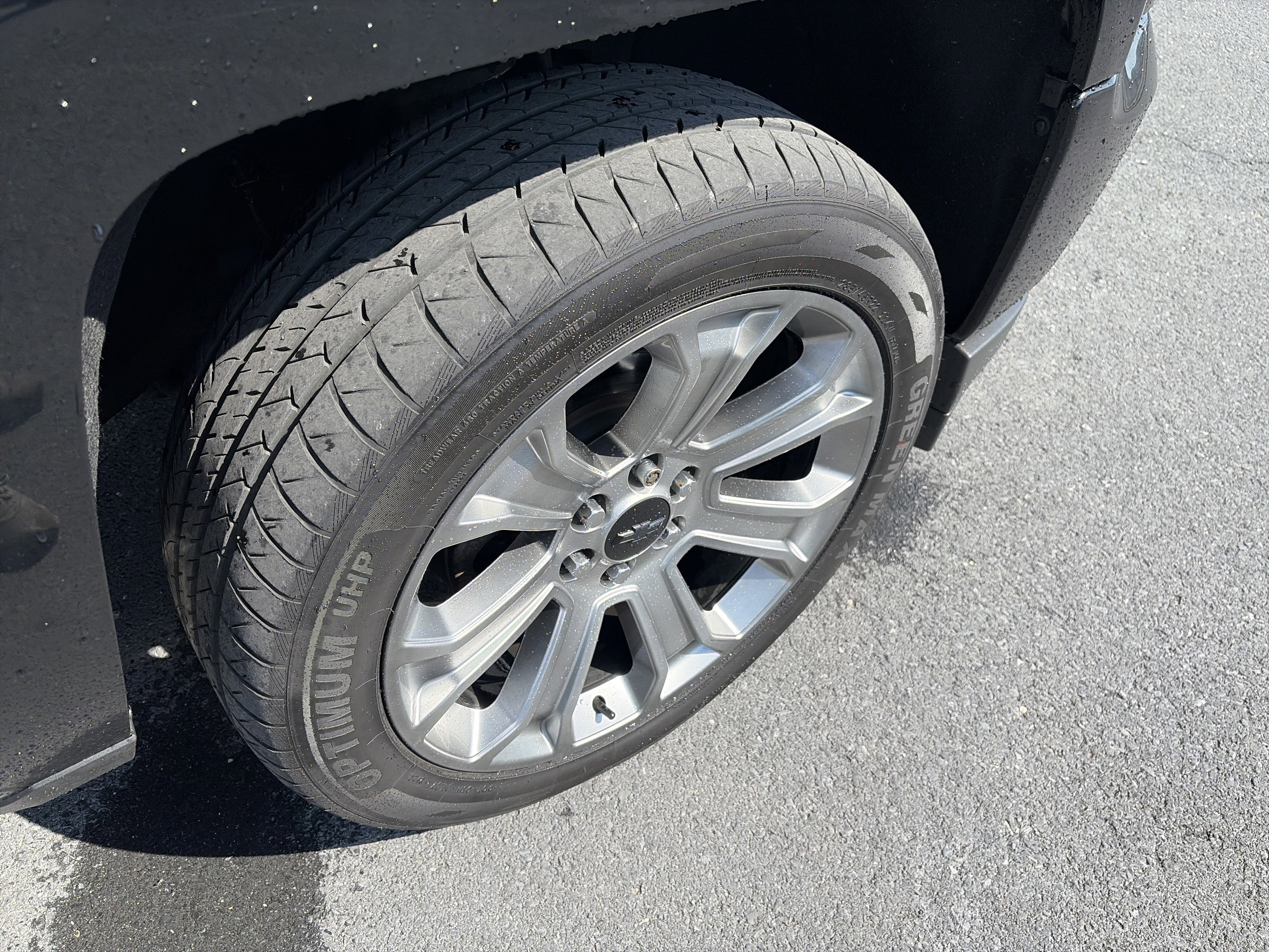 Used 2018 Chevrolet Silverado 1500 LT w/ All Star Edition image 14