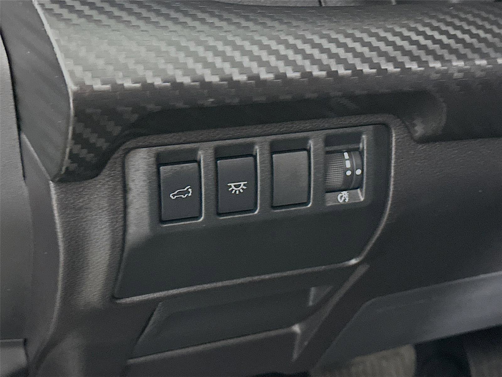 Used 2024 Subaru Ascent Premium w/ Convenience Package image 14