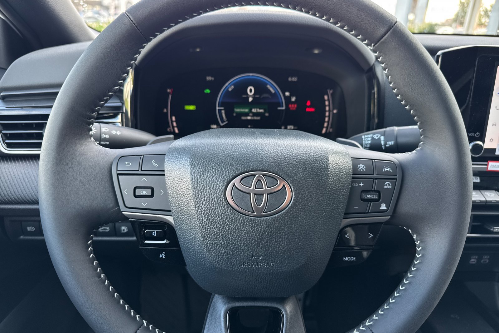 New 2026 Toyota Camry SE w/ Convenience Package FWD image 24