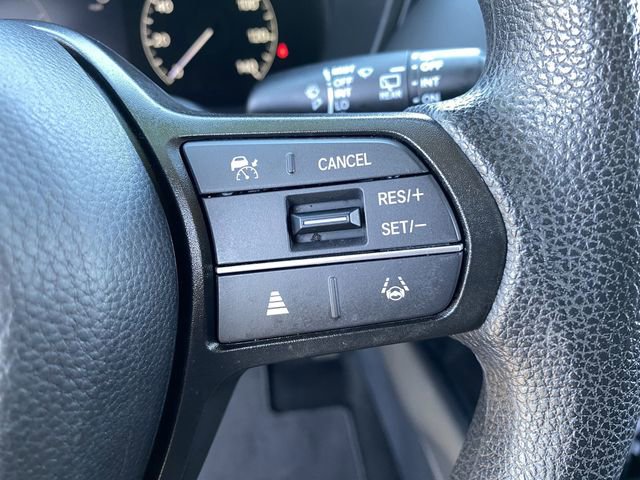 Used 2025 Honda HR-V LX image 31