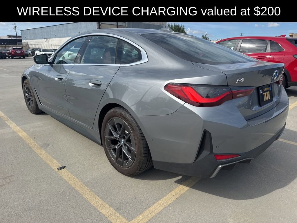 Used 2022 BMW i4 eDrive40 RWD image 3