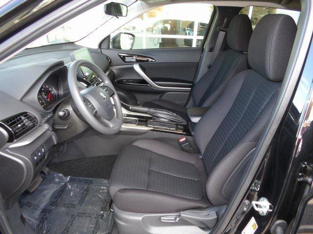 New 2024 Mitsubishi Eclipse Cross LE image 14