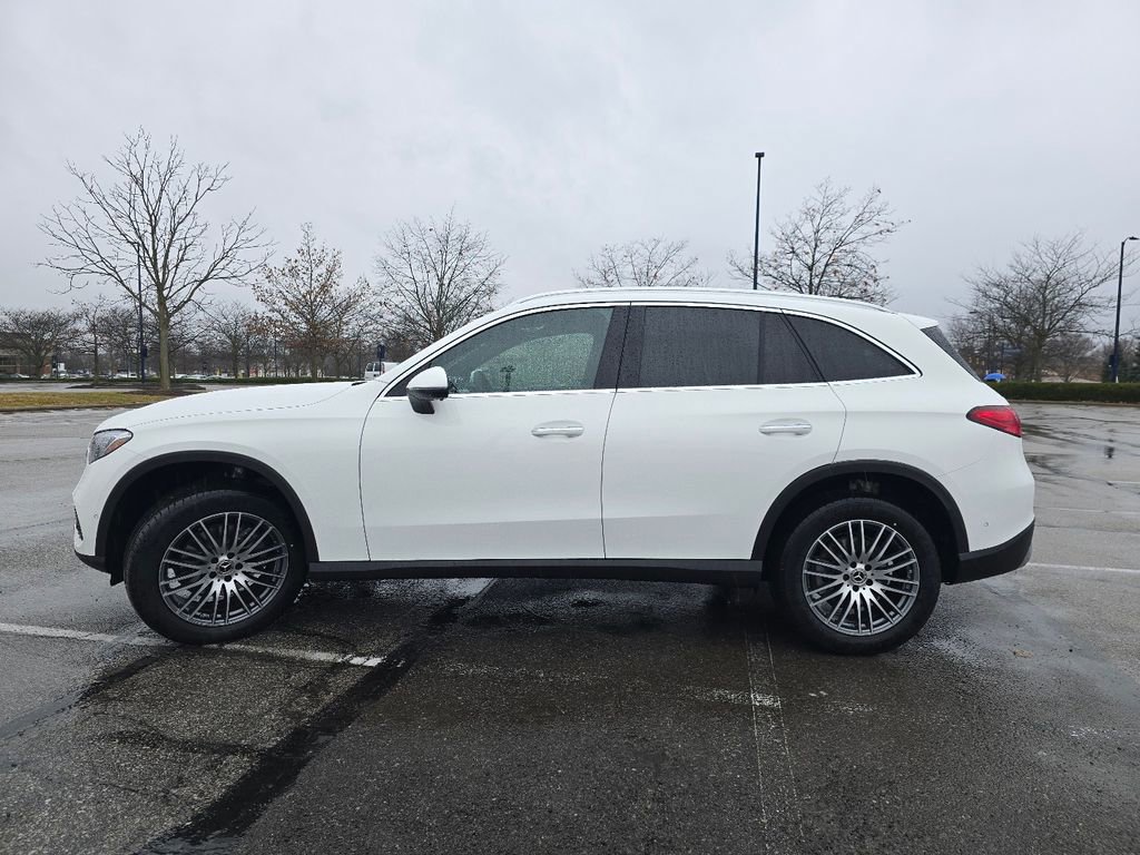 New 2026 Mercedes-Benz GLC 300 4MATIC image 14