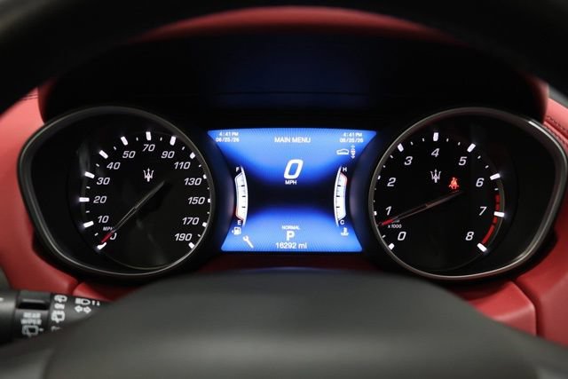 Used 2020 Maserati Levante S GranSport AWD/4WD image 22