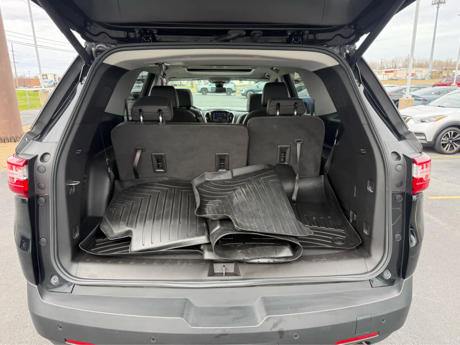 Used 2020 Chevrolet Traverse RS image 23