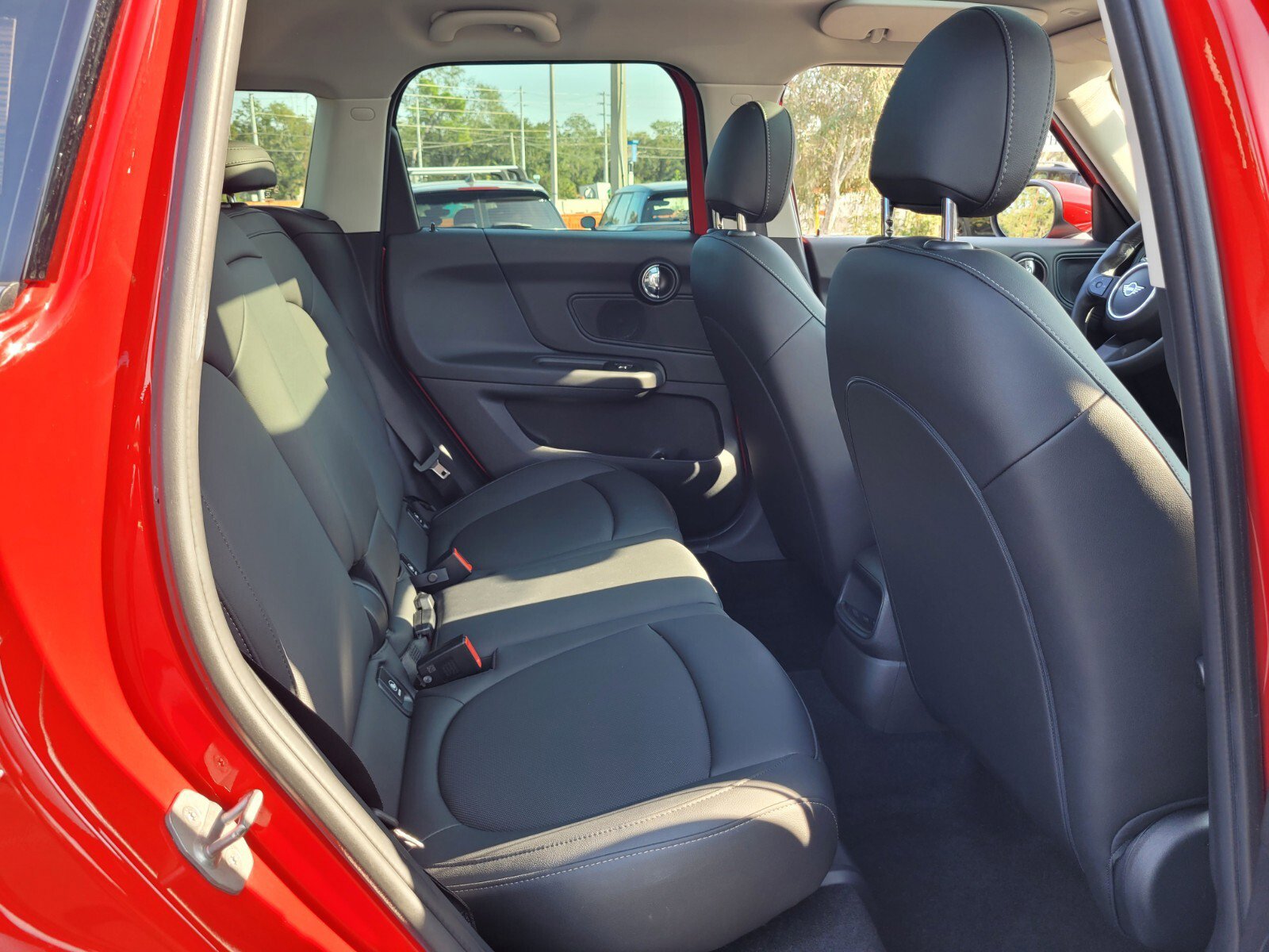 Used 2024 MINI Cooper Countryman image 16