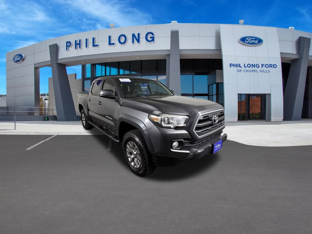 Used 2017 Toyota Tacoma SR5 w/ Tow Package AWD/4WD image 7