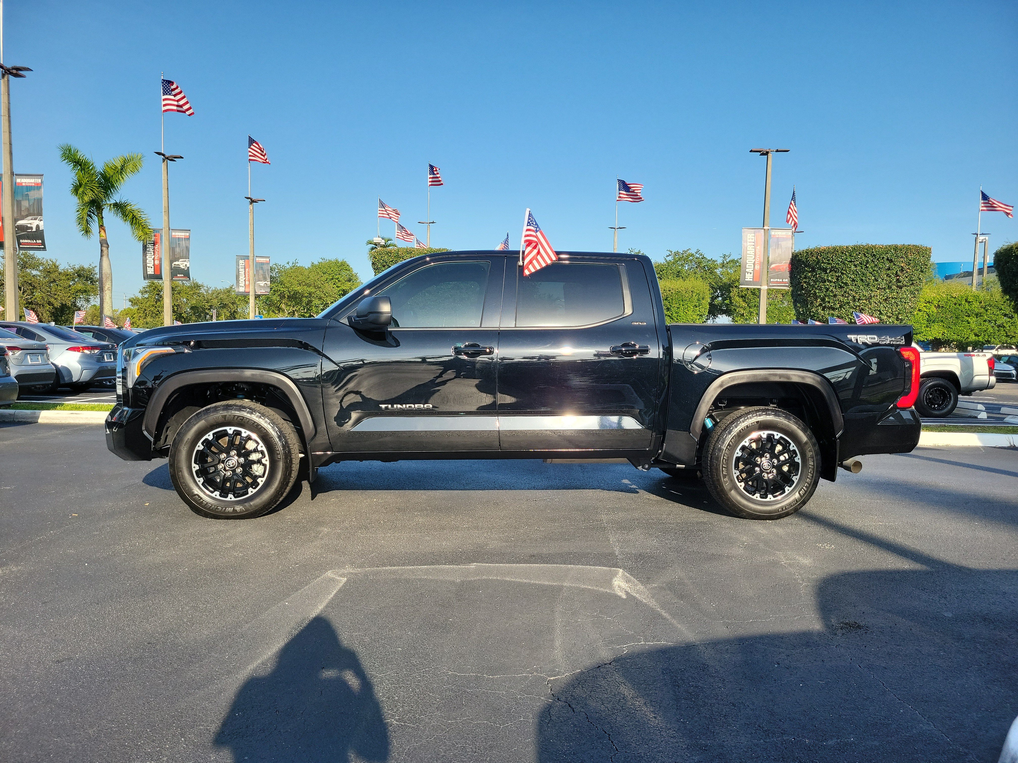 Used 2025 Toyota Tundra SR5 w/ TRD Off-Road Package AWD/4WD image 7
