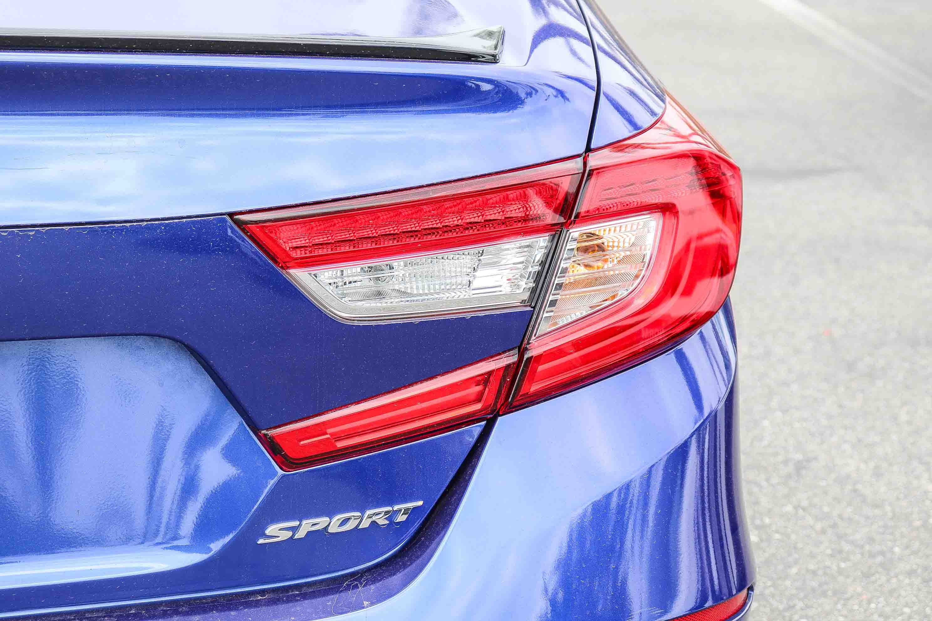 Used 2022 Honda Accord Sport image 8