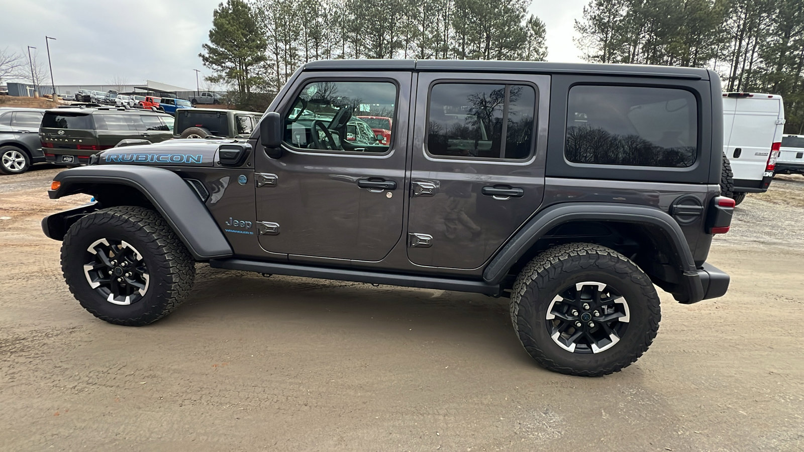 Used 2025 Jeep Wrangler Unlimited Rubicon 4xe w/ Safety Group image 11