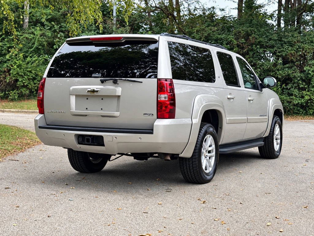 Used 2009 Chevrolet Suburban LT AWD/4WD image 5