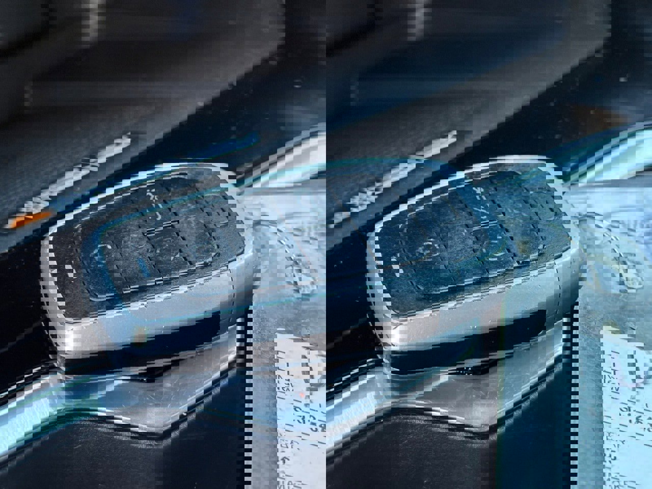 Used 2025 Chevrolet Traverse LT image 41