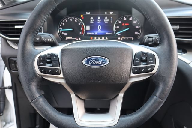 Used 2023 Ford Explorer XLT w/ Equipment Group 202A AWD/4WD image 20