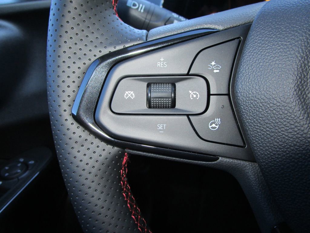 New 2026 Chevrolet Trax RS w/ Sunroof Package image 29