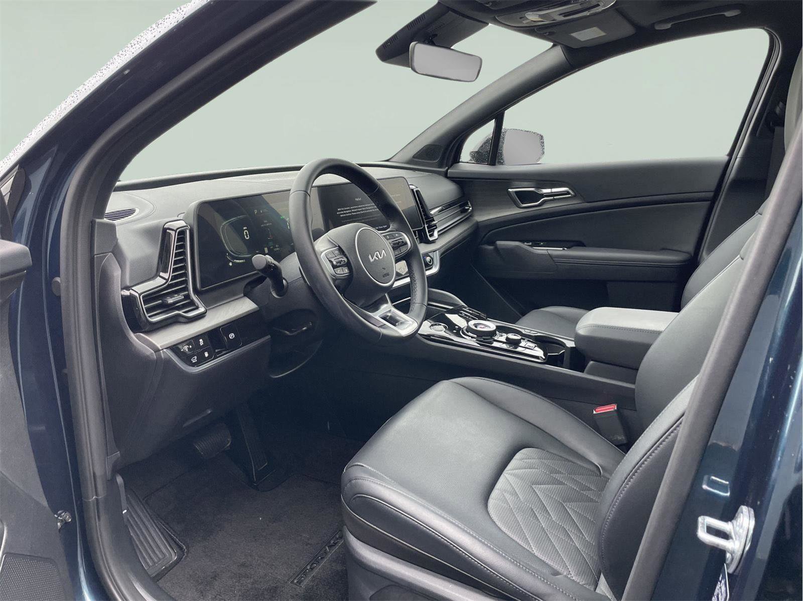Used 2025 Kia Sportage X-Line AWD/4WD image 11