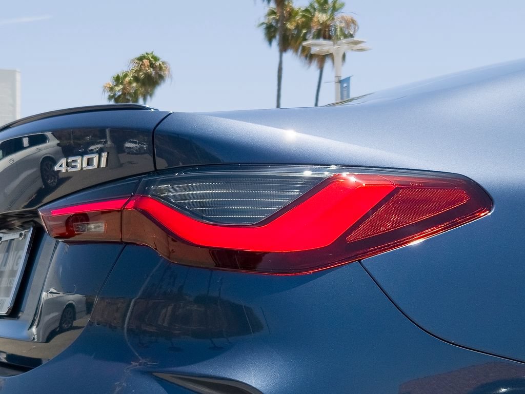 New 2027 BMW 430i Coupe w/ M Sport Package RWD image 5