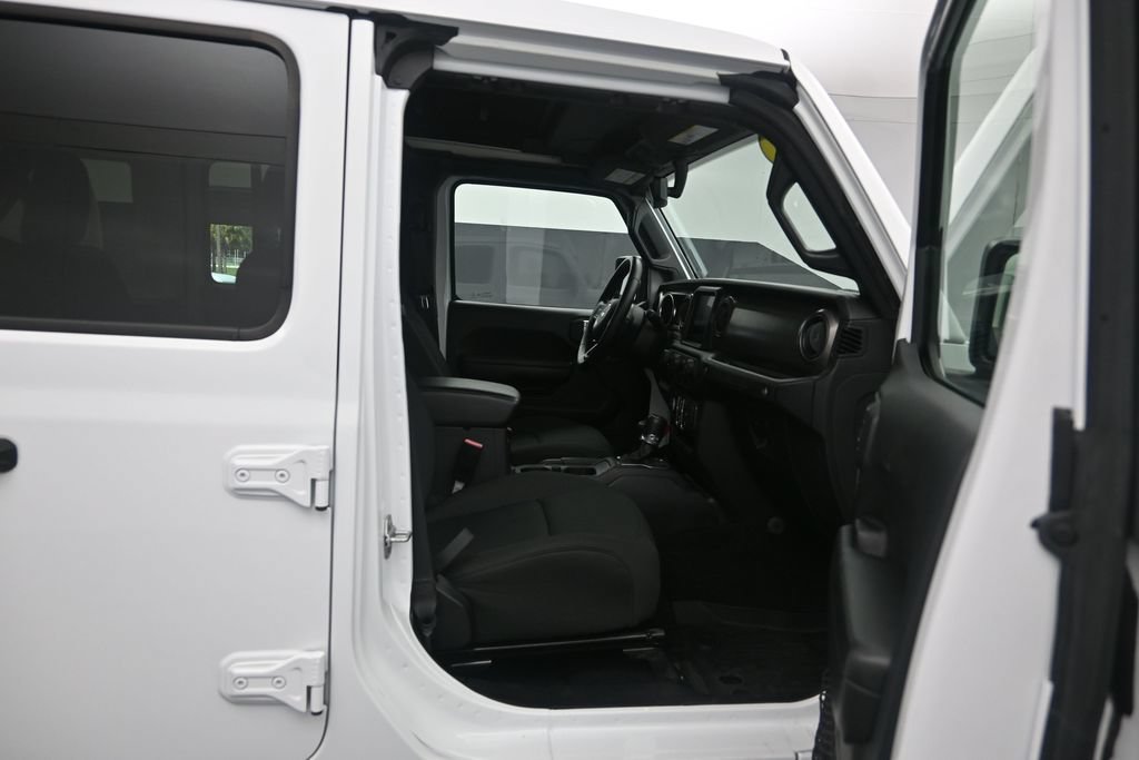 Used 2021 Jeep Wrangler Unlimited Sport AWD/4WD image 27