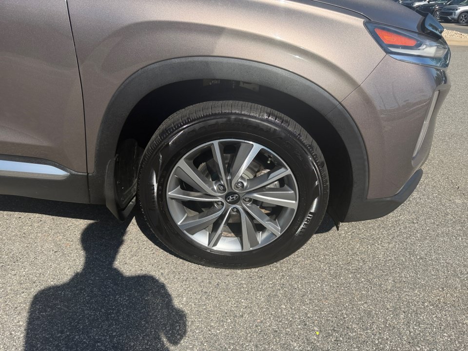 Used 2019 Hyundai Santa Fe Limited AWD/4WD image 29