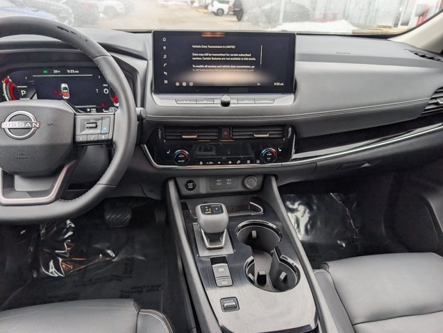 Certified 2025 Nissan Rogue SL FWD image 19