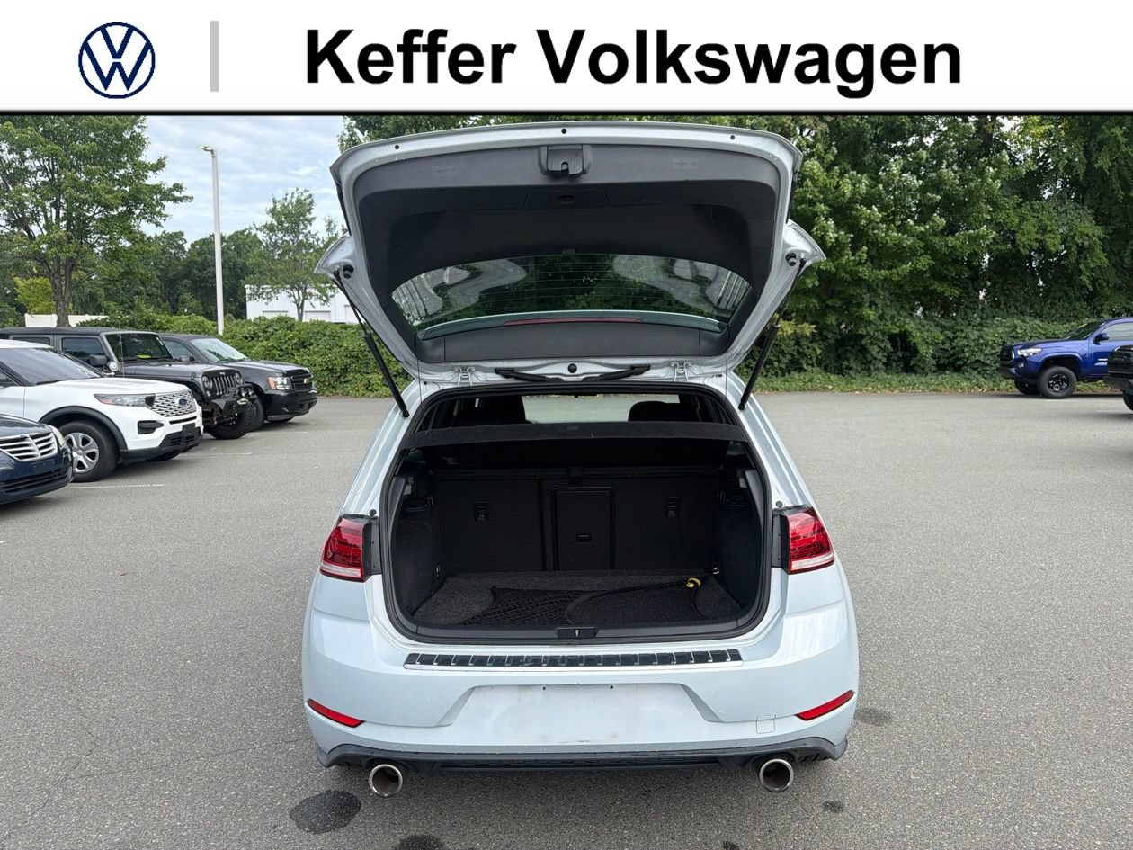 Used 2020 Volkswagen GTI SE FWD image 37