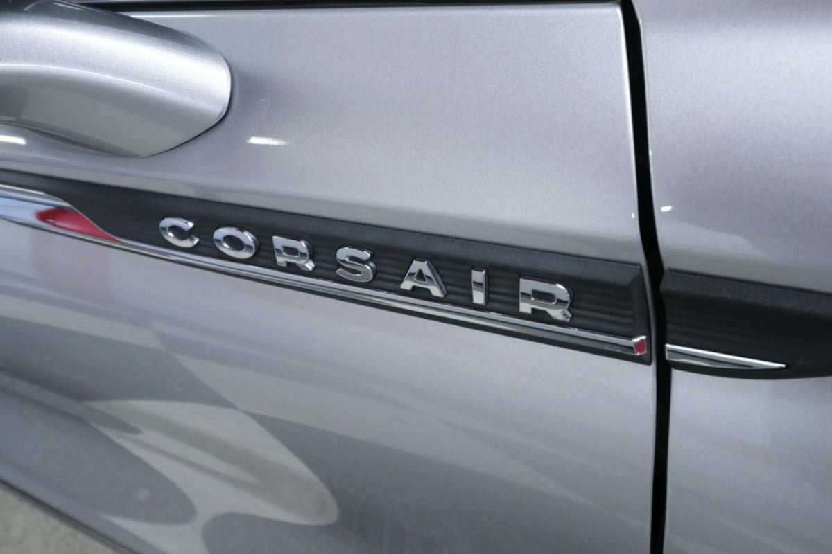Used 2020 Lincoln Corsair Reserve w/ Equipment Group 201A image 9