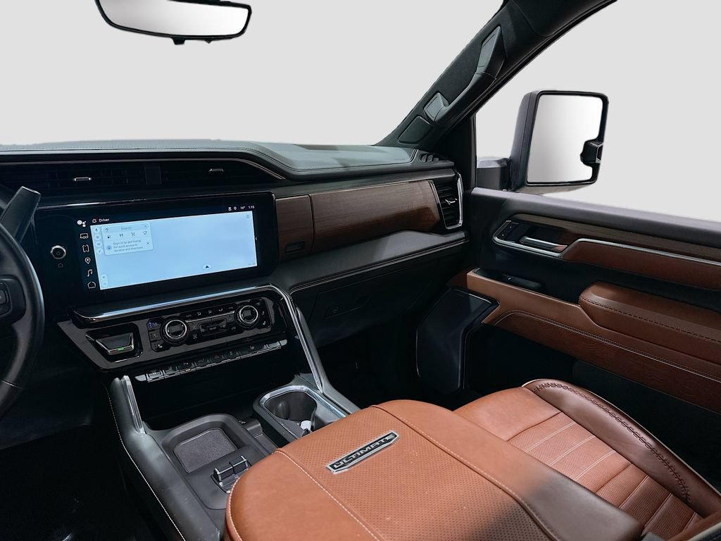 Used 2025 GMC Sierra 3500 Denali Ultimate AWD/4WD image 25
