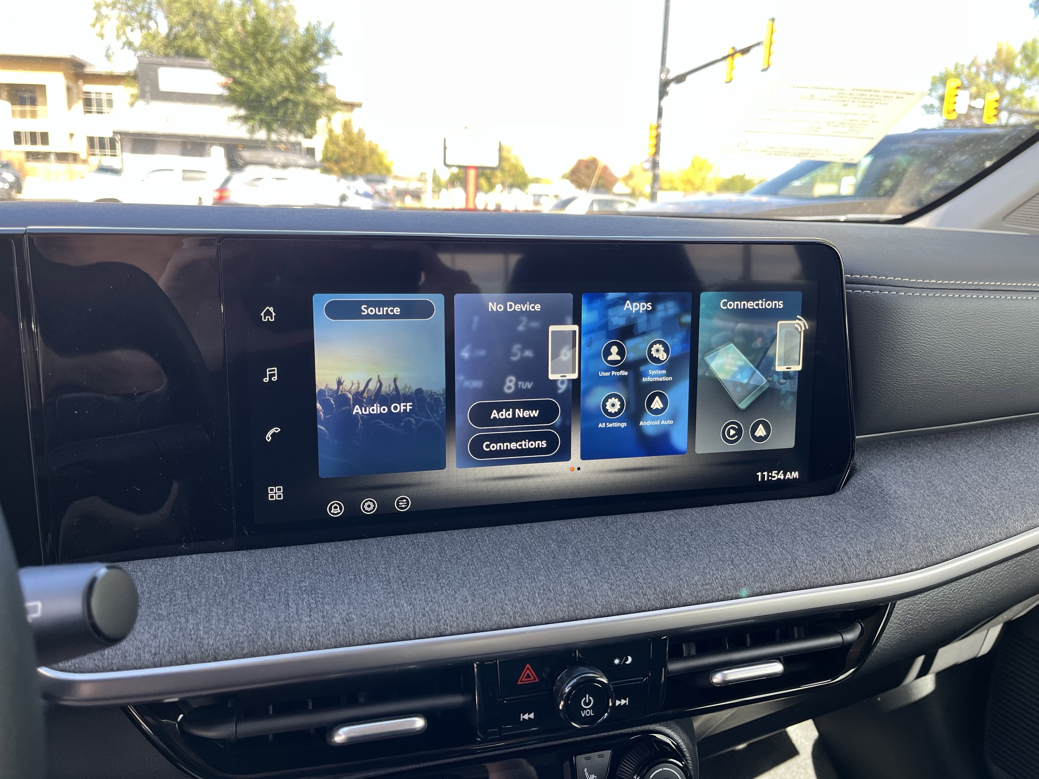 New 2026 Nissan Kicks SV w/ Cold Weather Package image 19