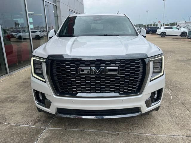 Used 2024 GMC Yukon Denali Ultimate AWD/4WD image 6