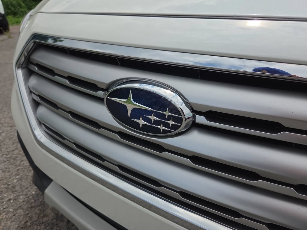 Used 2015 Subaru Outback 2.5i Limited AWD/4WD image 20