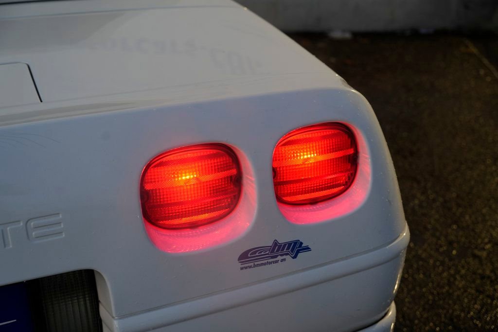 Used 1992 Chevrolet Corvette Convertible image 48