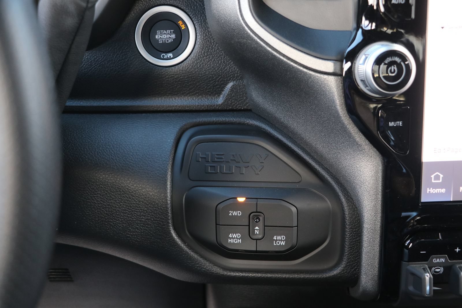 New 2026 RAM 2500 Tradesman AWD/4WD image 24