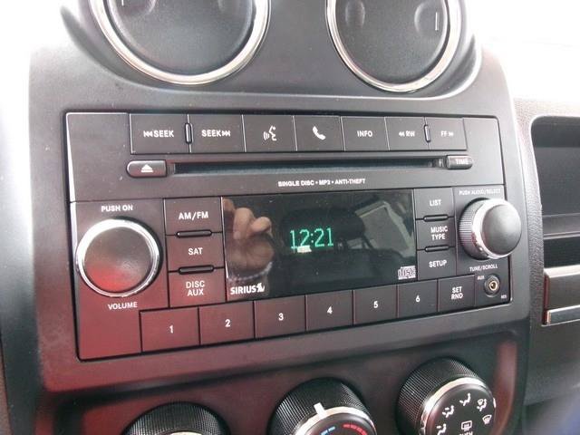 Used 2016 Jeep Patriot Sport w/ Power Value Group AWD/4WD image 12
