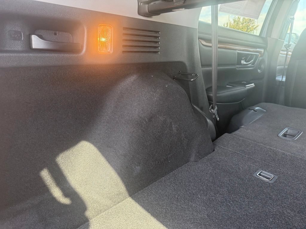 Used 2022 Honda CR-V Touring image 21