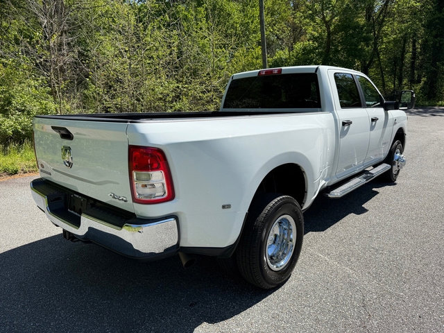 Used 2024 RAM 3500 Big Horn AWD/4WD image 6