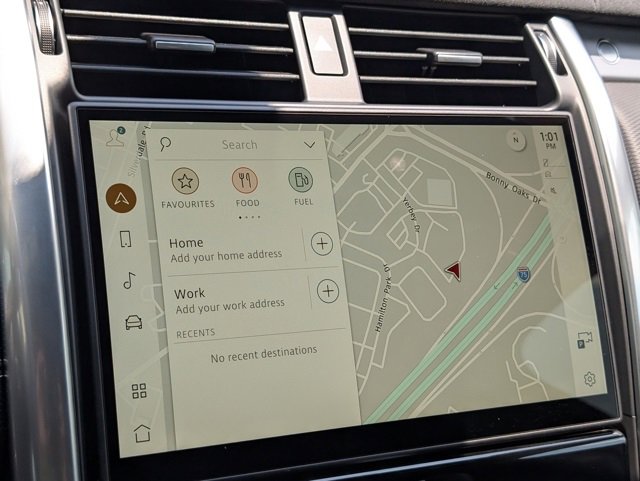 Certified 2024 Land Rover Discovery Dynamic SE image 12