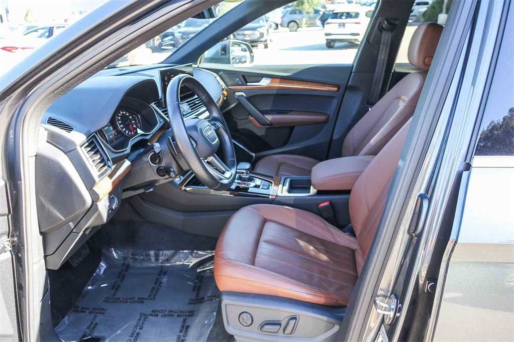 Used 2022 Audi Q5 2.0T Premium image 19