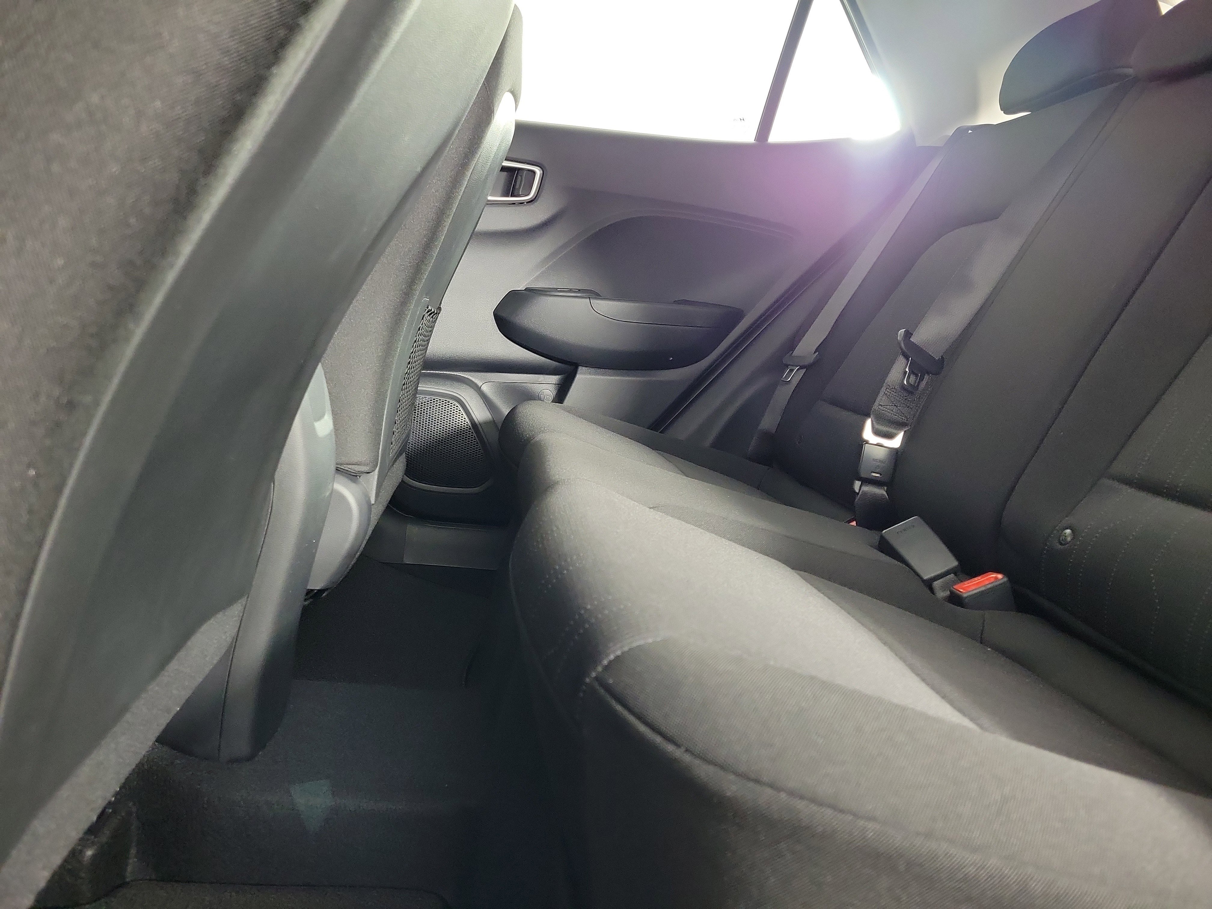 New 2026 Hyundai Venue SE image 32