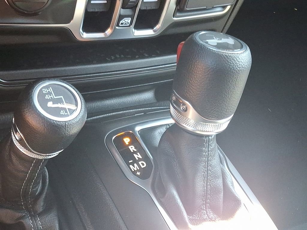 New 2025 Jeep Wrangler Sahara w/ Technology Group image 14