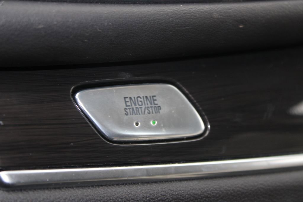Used 2023 Buick Enclave Essence FWD image 41