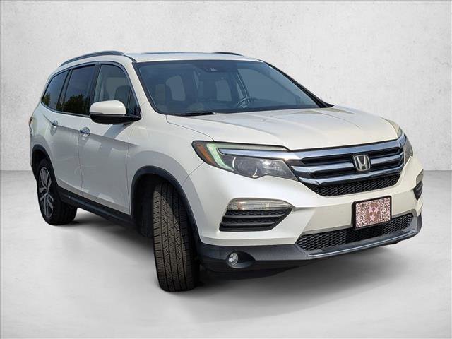 Used 2017 Honda Pilot Elite video 3