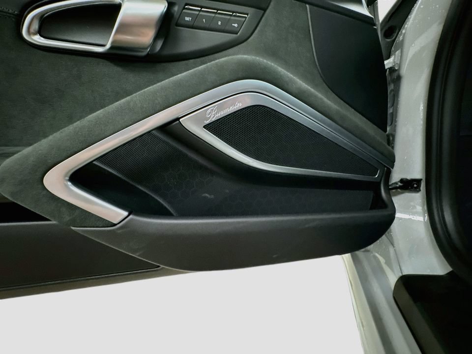 Certified 2025 Porsche 718 Cayman GTS RWD image 20