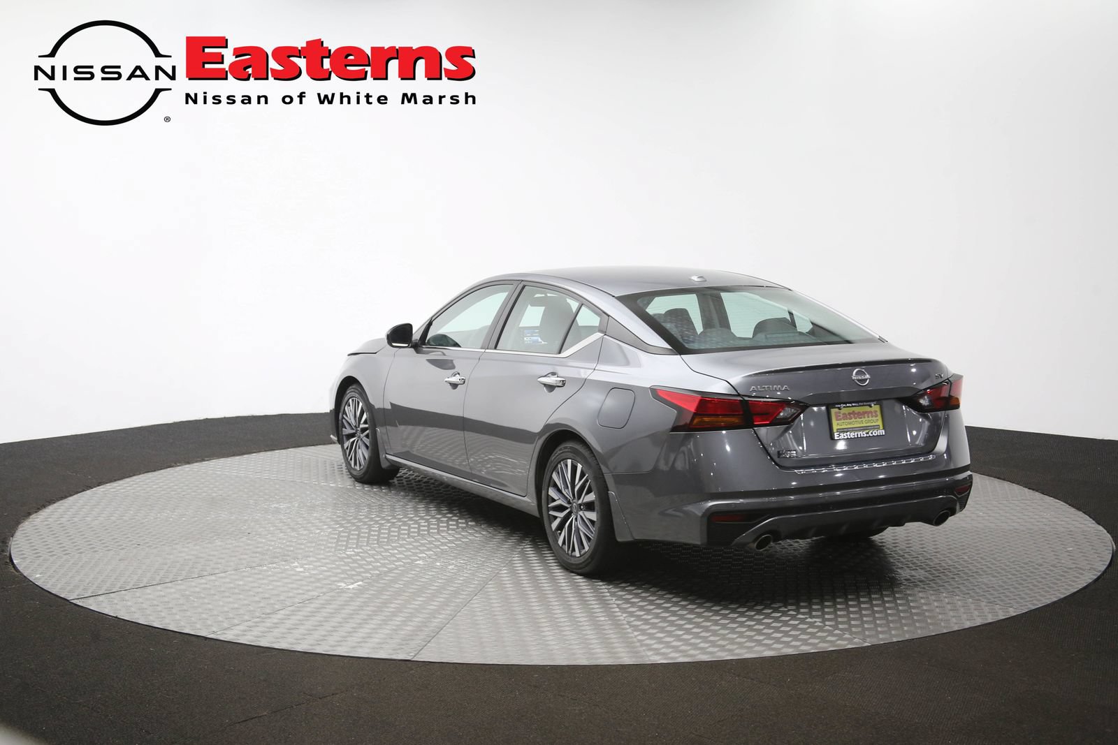 Used 2023 Nissan Altima 2.5 SV w/ SV Premium Package FWD image 65