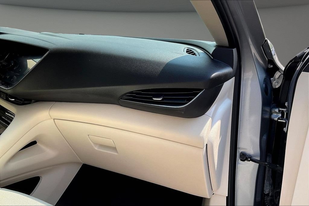Used 2023 Buick Envision Avenir FWD image 29