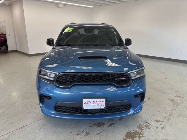 Used 2025 Dodge Durango R/T AWD/4WD image 3