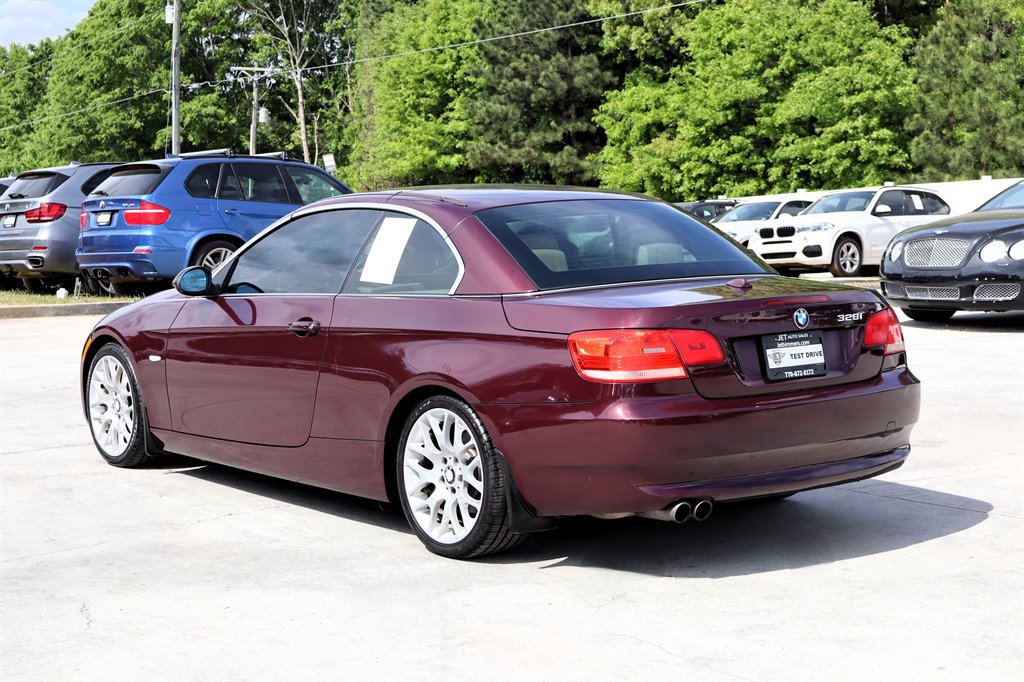 Used 2008 BMW 328i Convertible RWD image 9